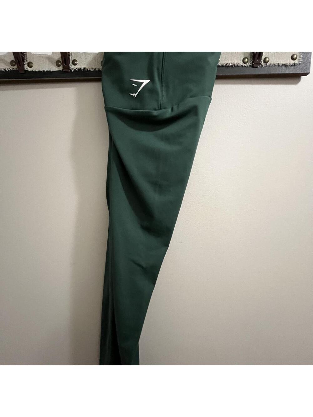 Green Gymshark leggings. Sz: XS #activewear